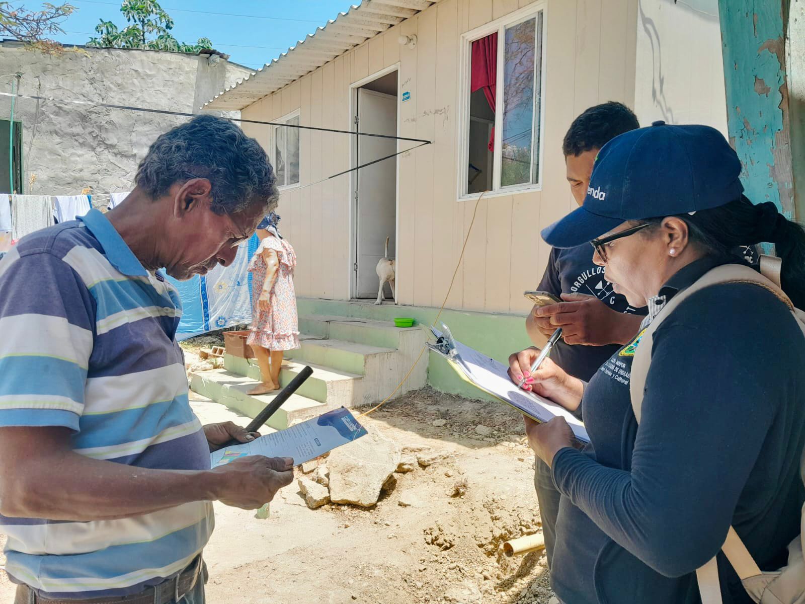 Corvivienda comprometida en la socialización y participación de la comunidad en el proceso de legalización urbanística Arroz Barato

